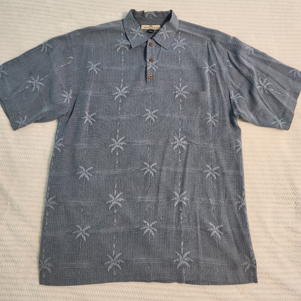 Tommy Bahama men's short sleeve polo shirt 100% silk with a palm tree pattern S